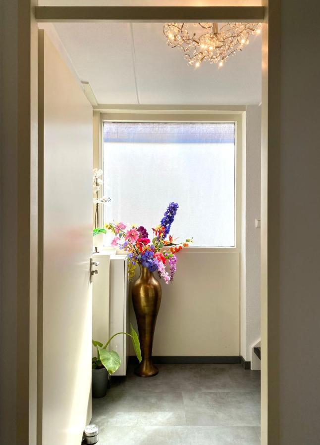 The First Floor, 4 Persons, 2 Bedrooms Accommodatie bij particulieren *